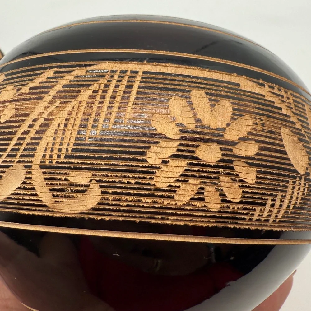 Carved Wood Trinket Box Round Lidded Jar with Knob Unique‎ Pattern-scratch
